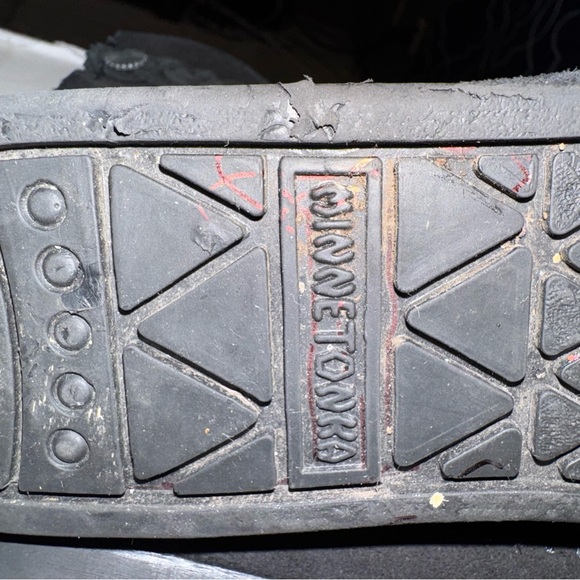 Minnetonka Black Suede Fringe Boots Size 9 - Picture 12 of 14